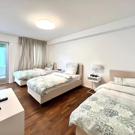 Вилла Villa Duesseldorf Дюссельдорф
